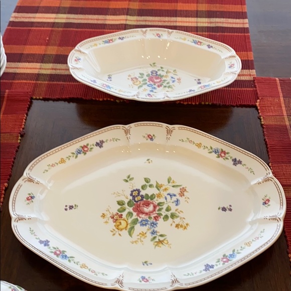 Sold! Nikko- 71 pieces! perfect vintage China set - Picture 6 of 9